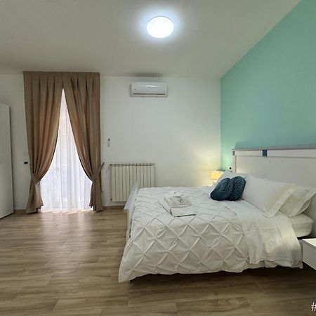 Emerella Luxury Suites-Siderno Lungomare Exteriér fotografie