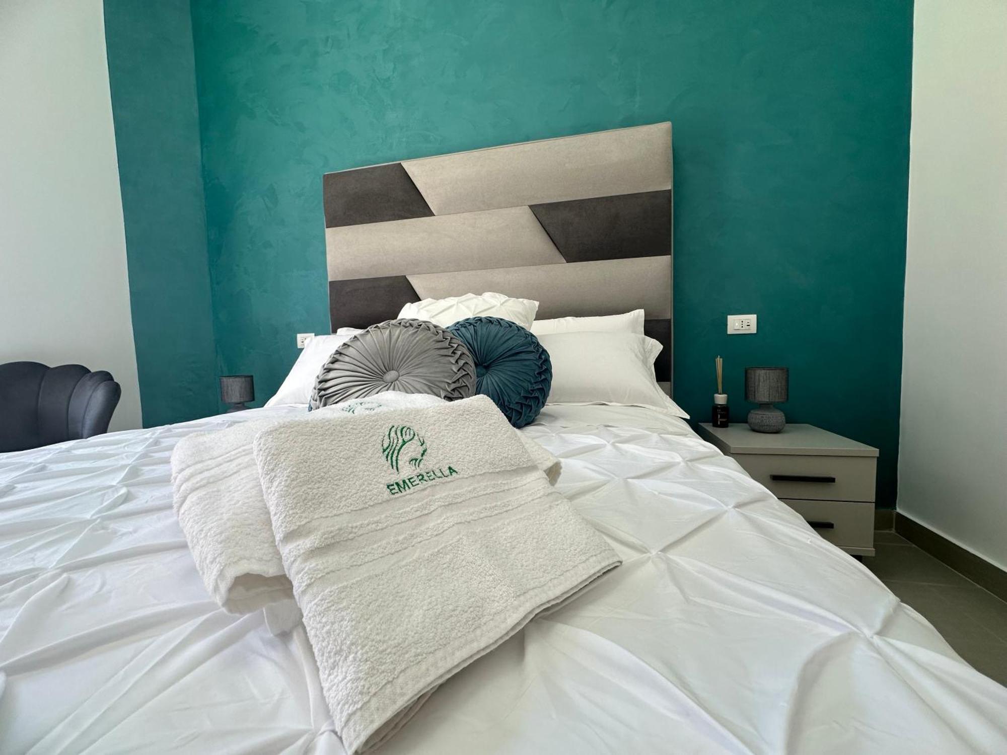 Emerella Luxury Suites-Siderno Lungomare Exteriér fotografie