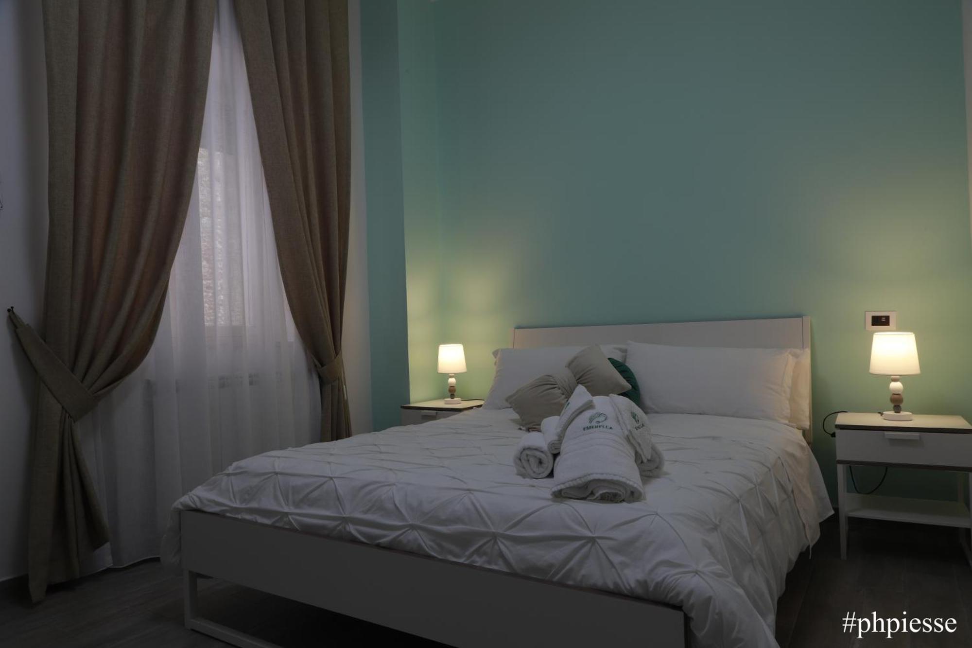 Emerella Luxury Suites-Siderno Lungomare Exteriér fotografie
