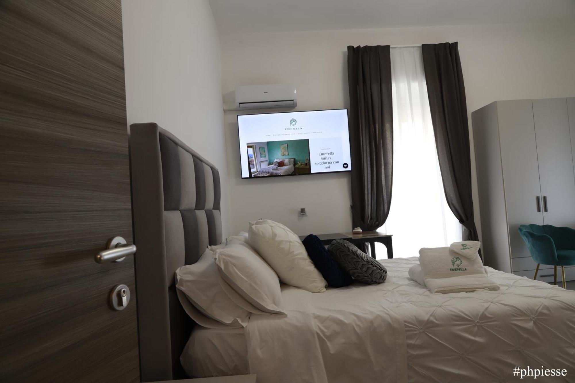 Emerella Luxury Suites-Siderno Lungomare Exteriér fotografie